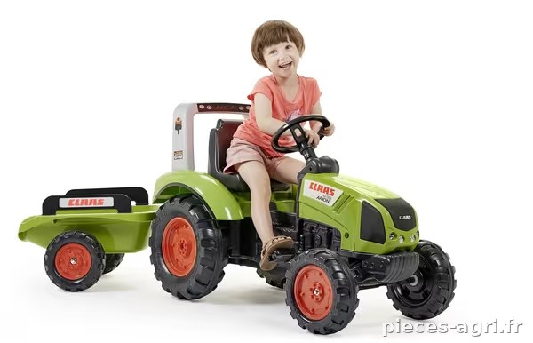 Tracteur à pédales Claas avec remarque vue 2