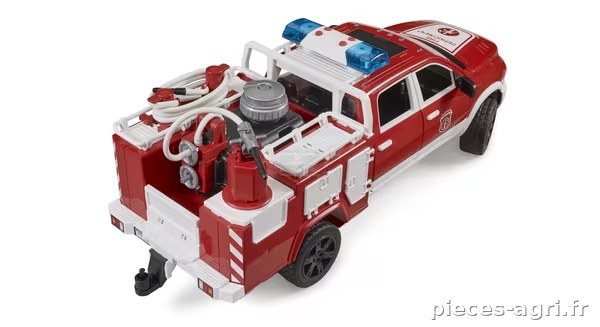 Camion de pompiers avec module L S RAM2500  vue 6