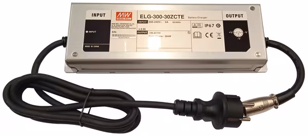 Chargeur de batterie · réf. C02398