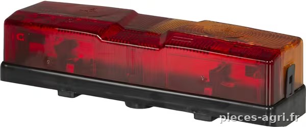Feu arrière D IH vue 3