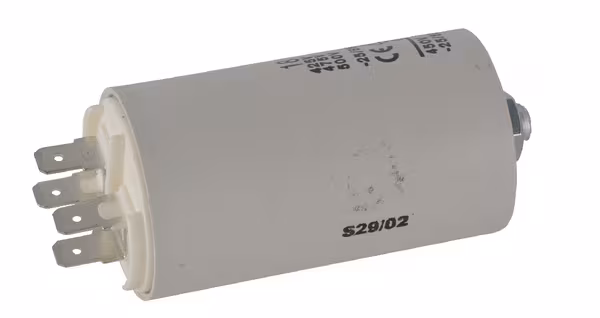 Condensateur avec fiche 18µF · réf. FGP013620
