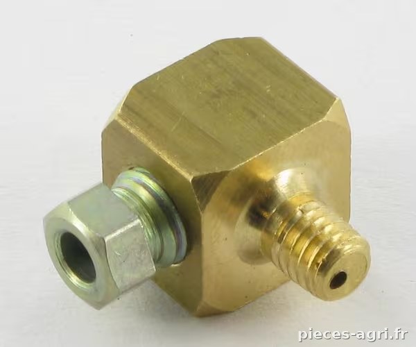 Raccord coudé 4-M6X1 · réf. 3700EQM61