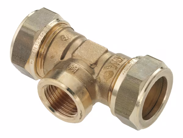 Té 15mmx1/2"x15mm · réf. 82646