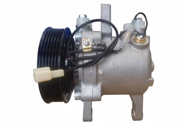 Compresseur non d'origine Denso SV07E 6 rainures 12V · réf. KL100117
