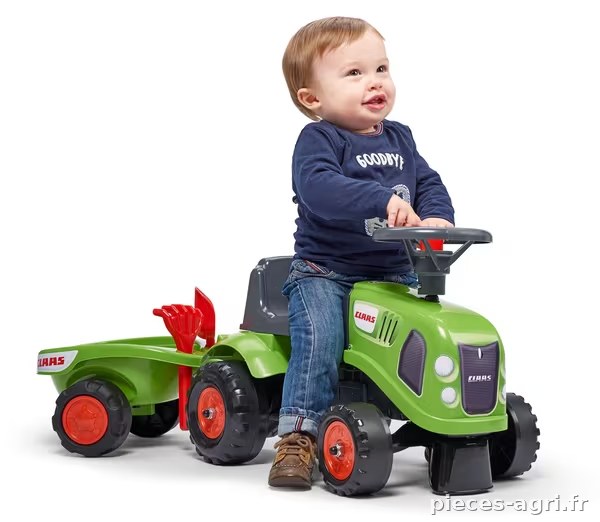 Tracteur Claas avec remorque, pelle et rateau vue 4
